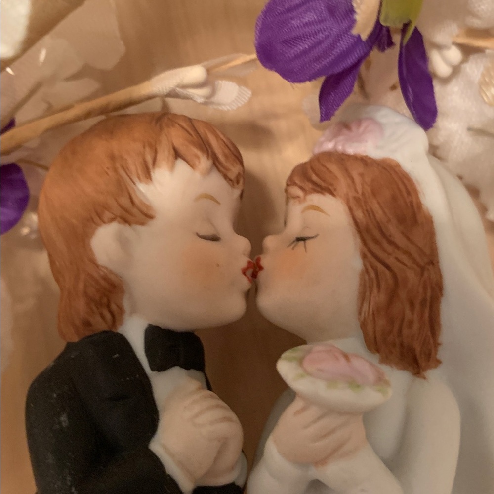 Vintage 1970’s Wedding Cake Topper 8”X7”. Good Used Condition